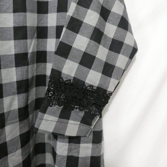 Unbranded | P2P 21.5 inches measured | Plaid and Lace Long Sleeve Dress - Picture 14 of 16